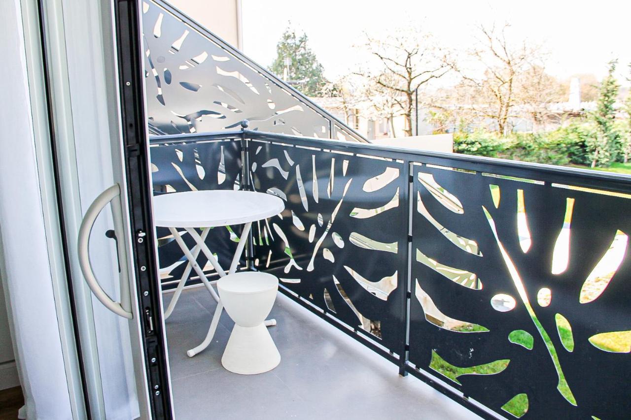 勒蒂亚莱Grand T1 Moderne Jardin Pres De Cdg公寓 外观 照片